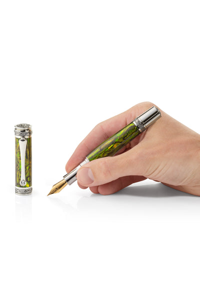 Pitchman Tycoon Lustrous Green Gold Abalone Shell Fountain Pen